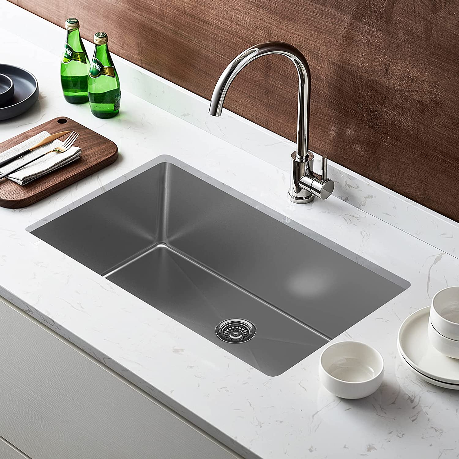 Infinity plus bathrooms offer a big range of stainless steel sinks and granite kitchen sinks