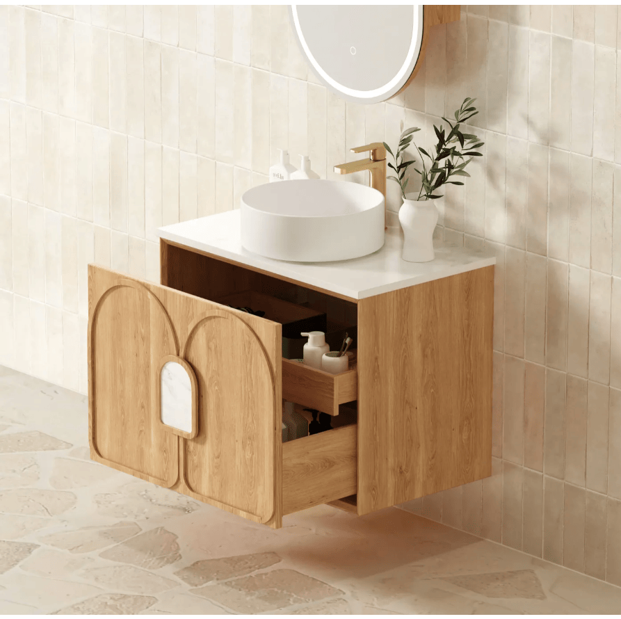 Infinity plus bathrooms that offer the full range of LAGUNA products
