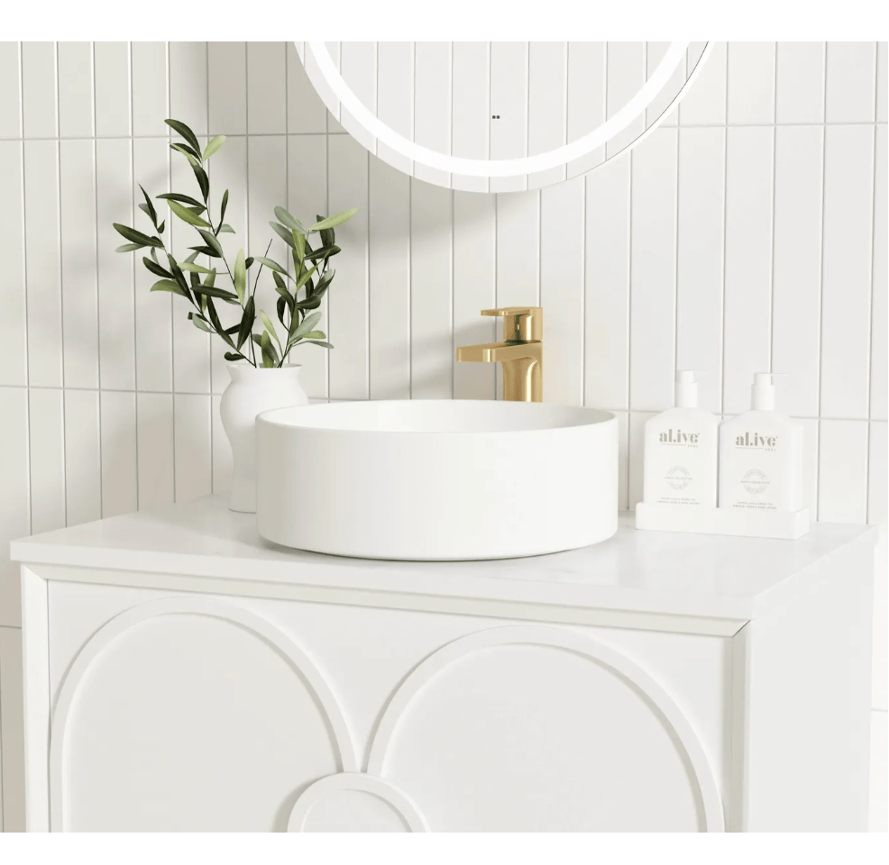 Infinity plus bathrooms that offer the full range of LAGUNA products