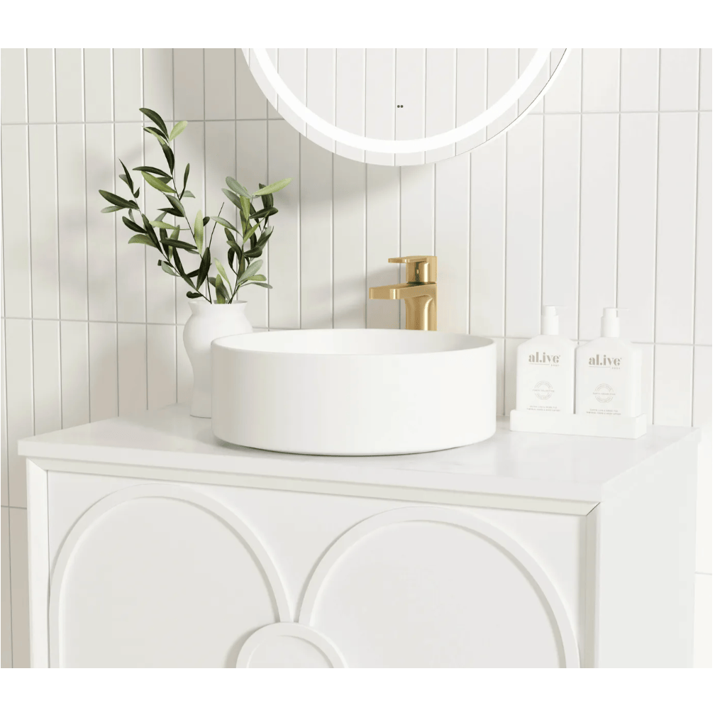 Infinity plus bathrooms that offer the full range of LAGUNA products